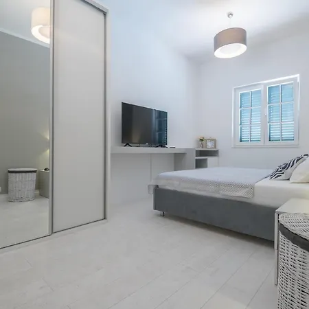 Villa Luxury Phoenix Ravno