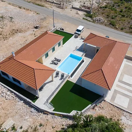 Villa Luxury Phoenix *