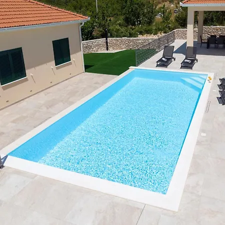 Villa Luxury Phoenix *