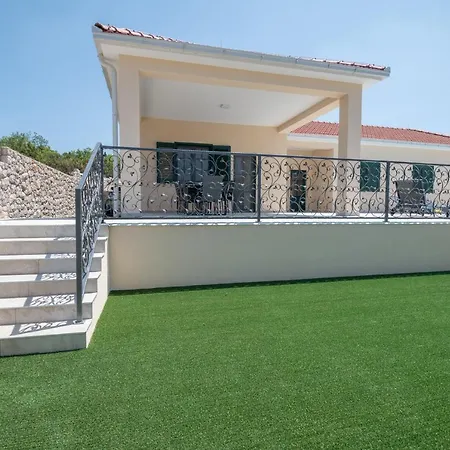 Luxury Phoenix Villa *